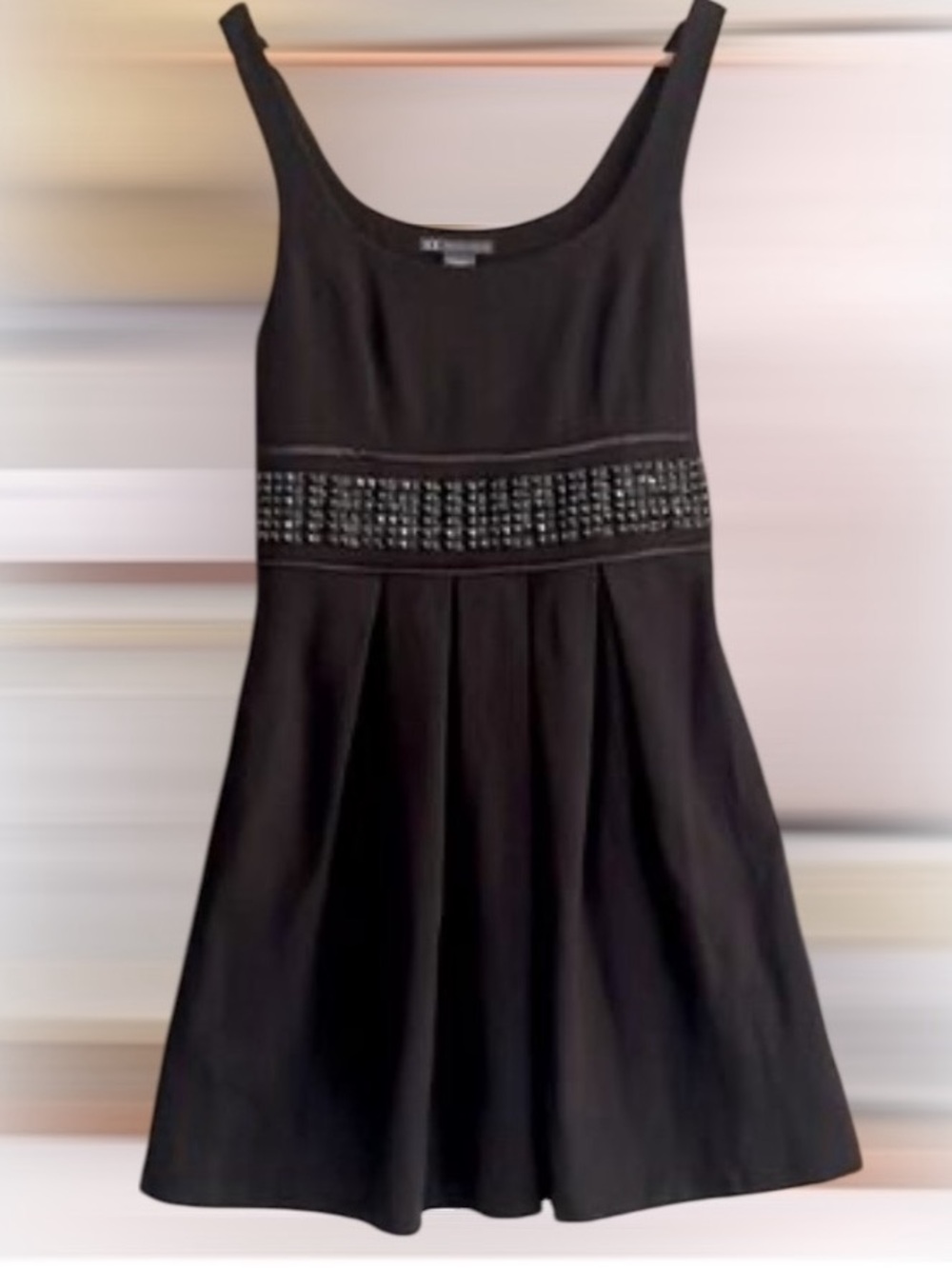ARMANI EXCHANGE Classic Black Beaded Waist Dress!!!
Size L